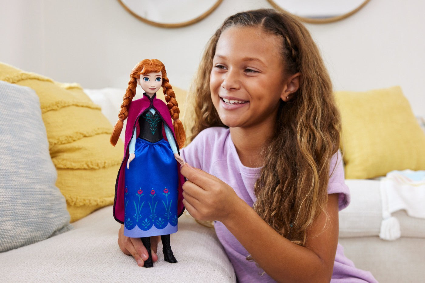 PAPUSA DISNEY FROZEN ANNA CU CODITE