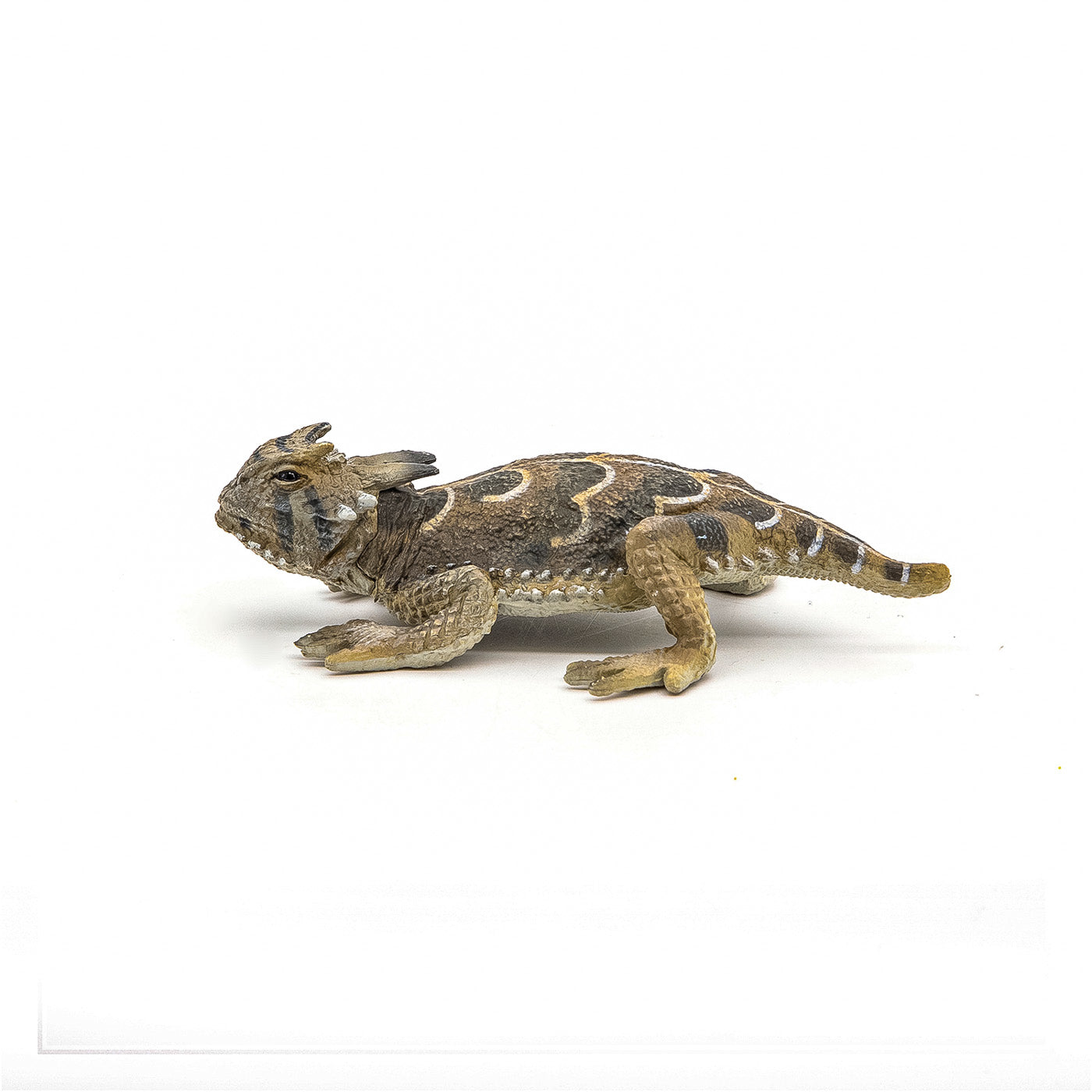 PAPO FIGURINA SOPARLA CU COARNE