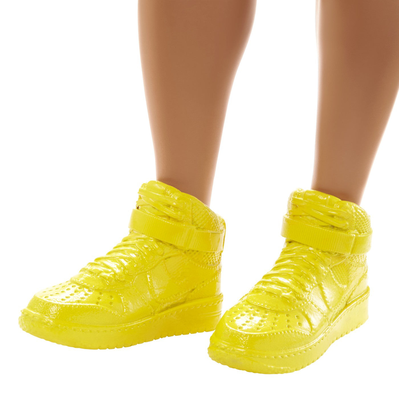 BARBIE PAPUSA BAIAT FASHIONISTAS SATEN CU TRICOU