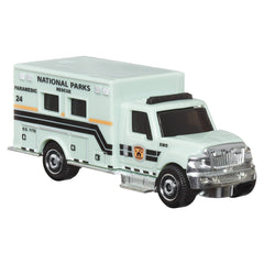 MATCHBOX SET 9 MASINUTE INTERNATIONAL AMBULANCE