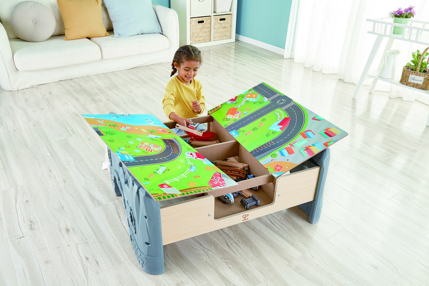 HAPE SET MASA CU LOCOMOTIVA SI 70 DE SINE DE TREN