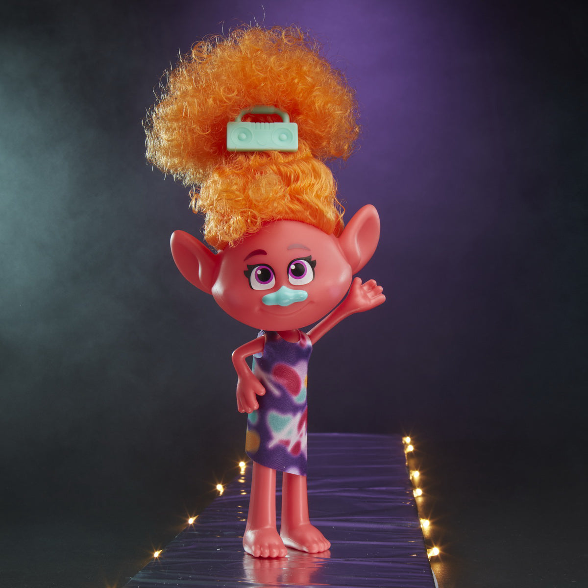 TROLLS FIGURINA FASHION DJ SUKI