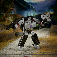 TRASFORMERS GEN WFC ROBOT VOYAGER MEGATRON
