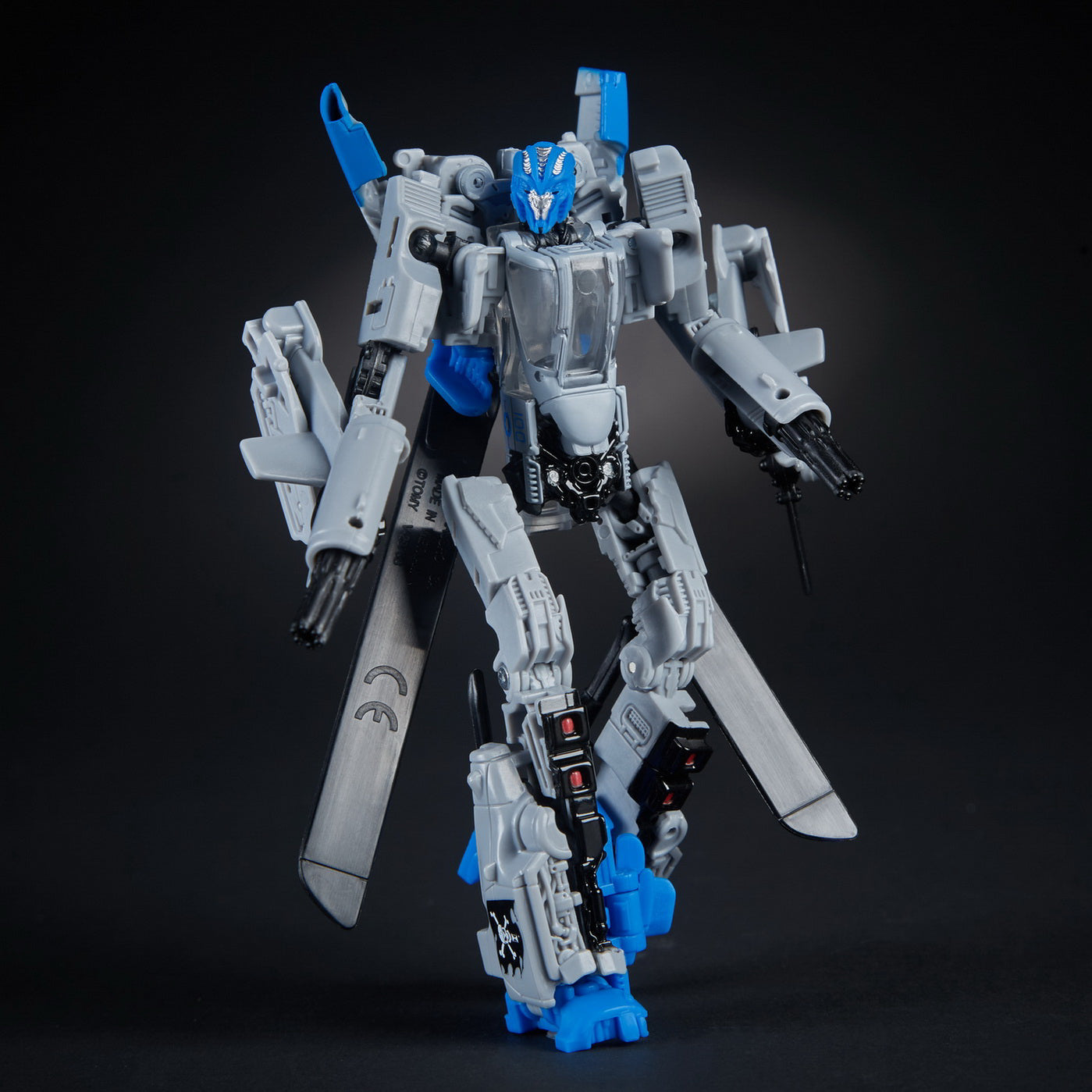 TRANSFORMERS ROBOT DELUXE DECEPTICON DROPKICK