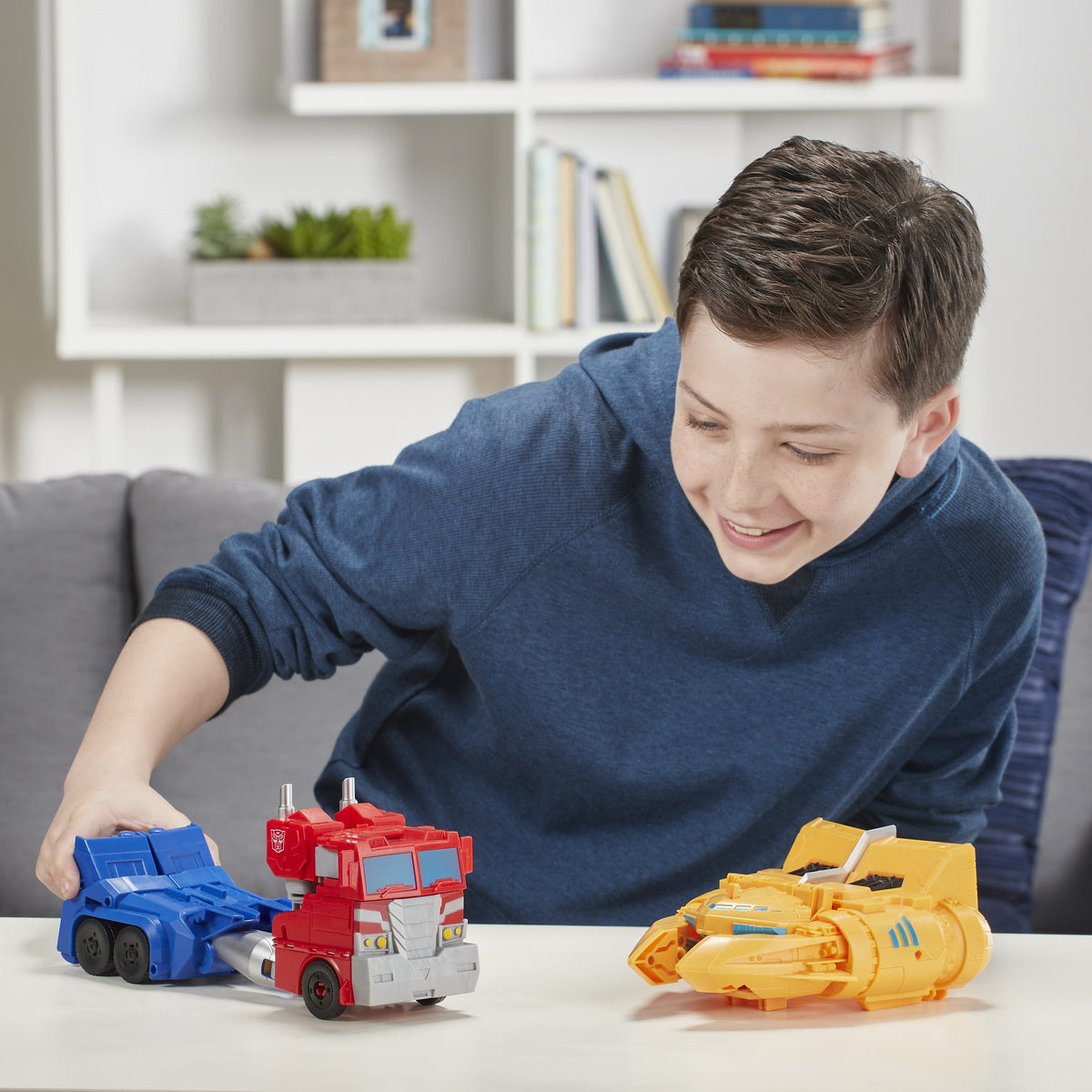 TRANSFORMERS CYBERVERSE POWER ROBOT OPTIMUS PRIME