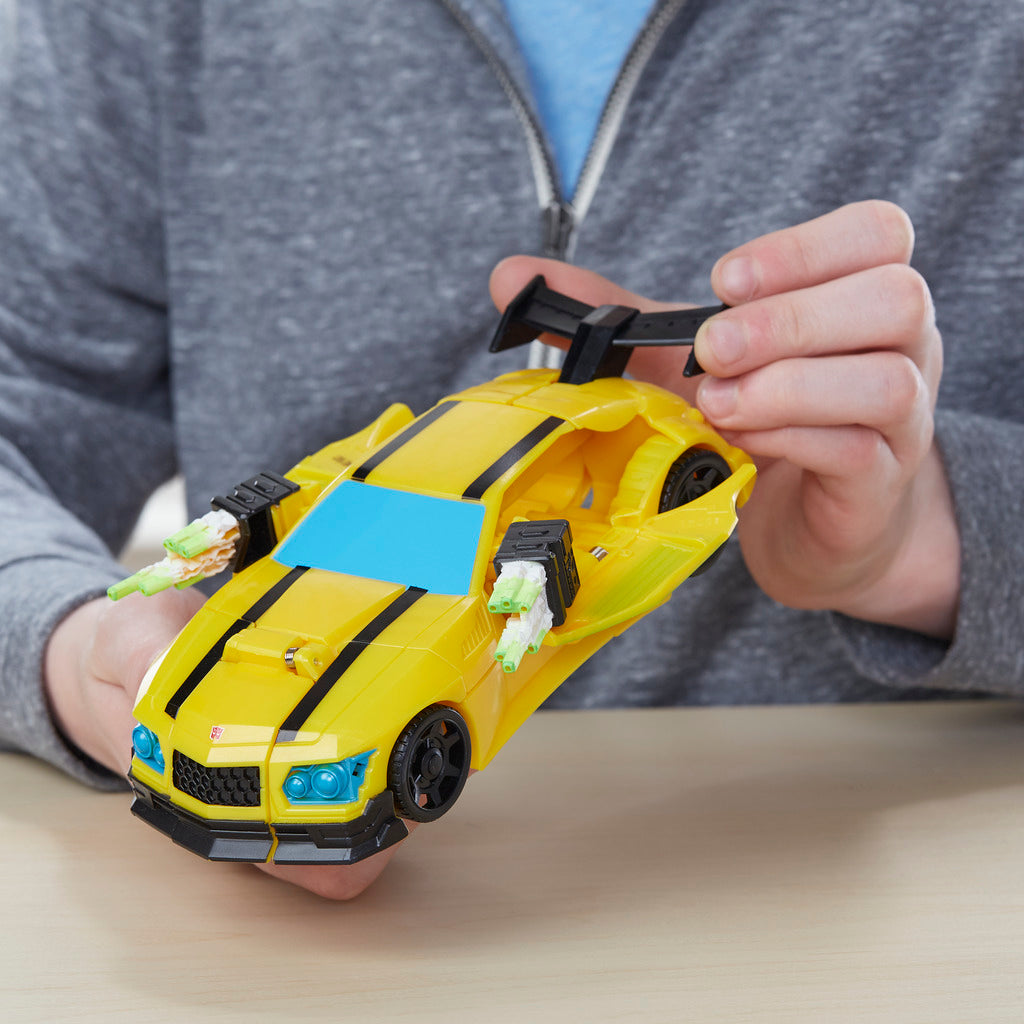 TRANSFORMERS CYBERVERSE ULTRA BUMBLEBEE