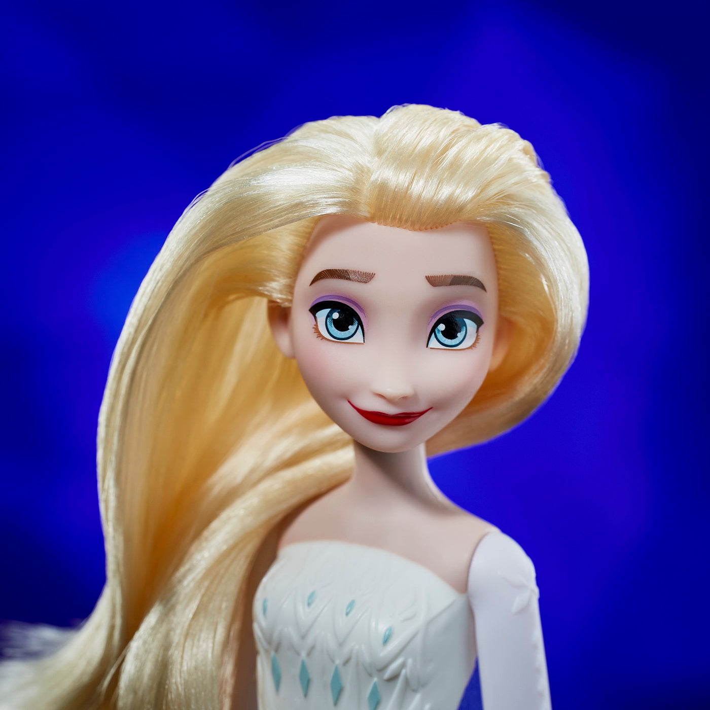 FROZEN2 PAPUSA STRALUCITOARE PRINTESA ELSA