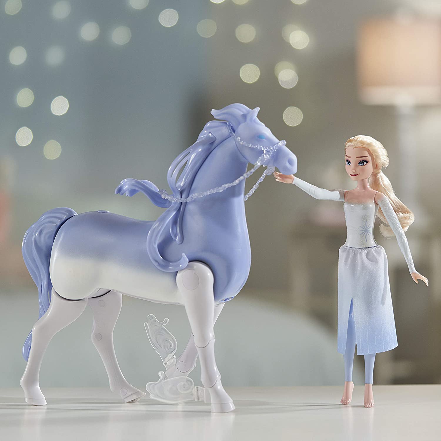 SET FROZEN2 CU PAPUSA ELSA  SI NOKK SPIRITUL MITIC