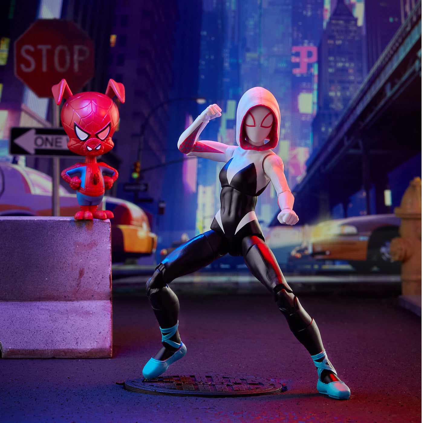SPIDER-MAN LEGENDS FIGURINA GWEN STACY