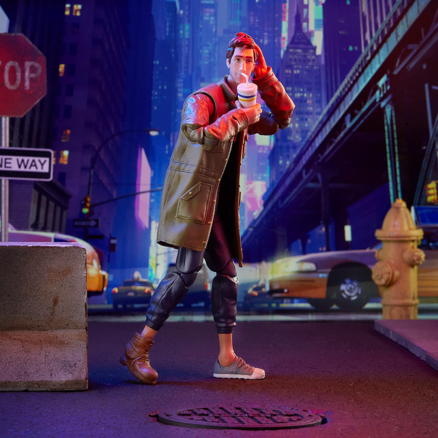 SPIDER-MAN LEGENDS FIGURINA PETER B. PARKER