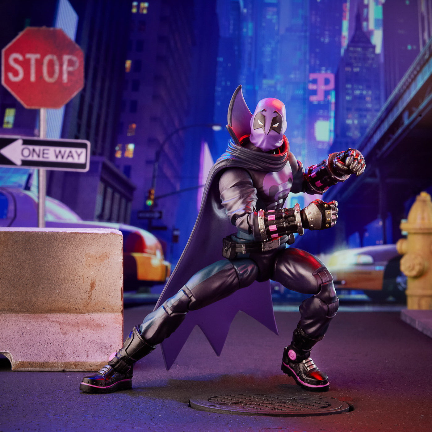 SPIDER-MAN LEGENDS FIGURINA THE MARVELS PROWLER