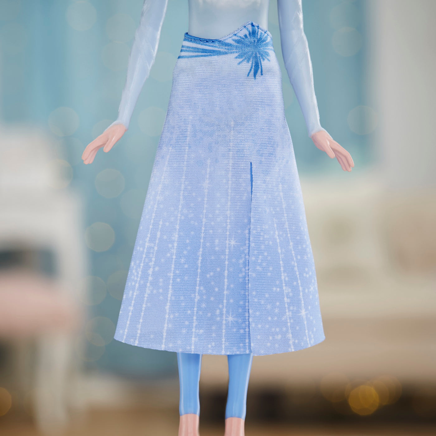 PAPUSA FROZEN2 ELSA INOATA SI LUMINEAZA