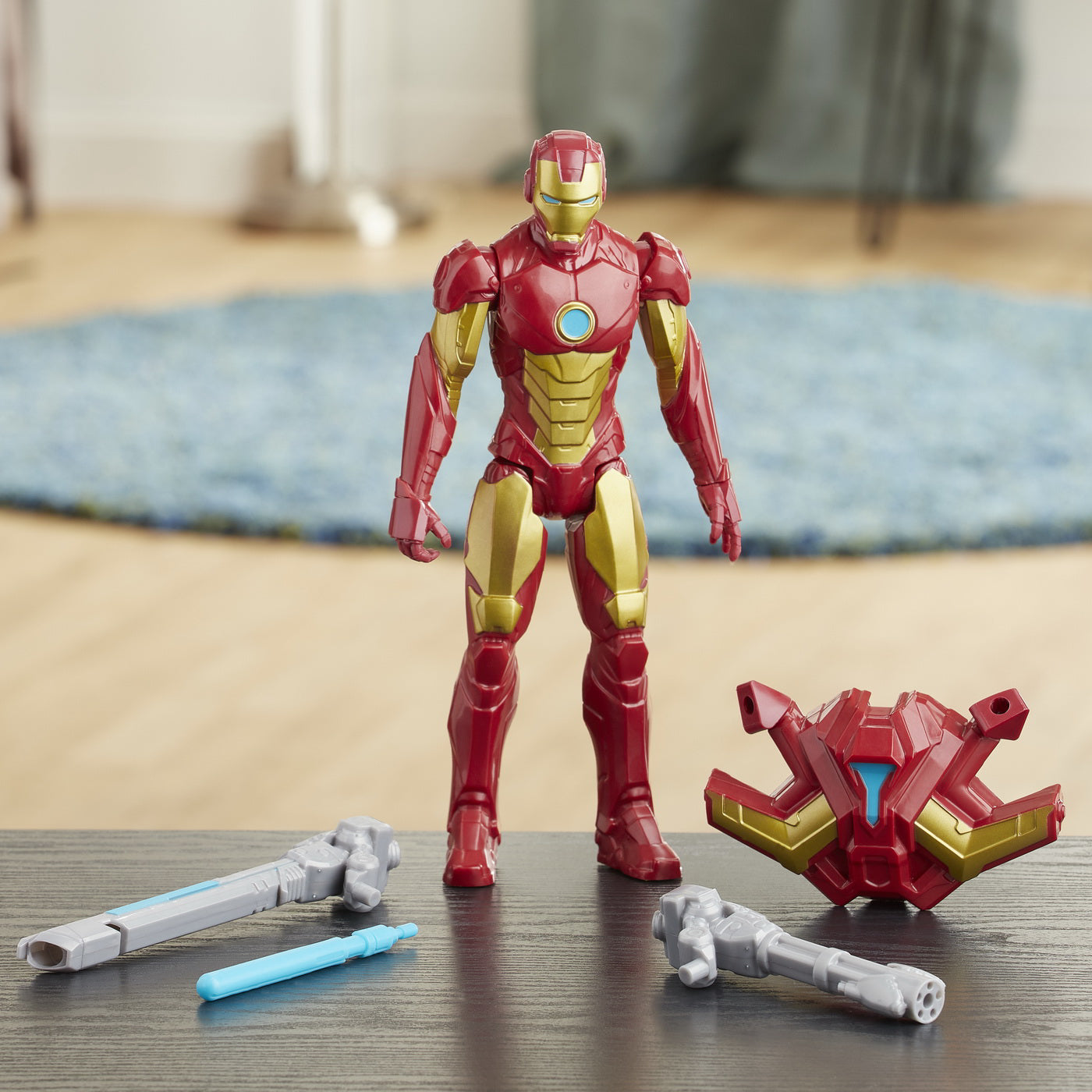 AVENGERS FIGURINA TITAN HERO BLAST GEAR: IRON MAN 30CM