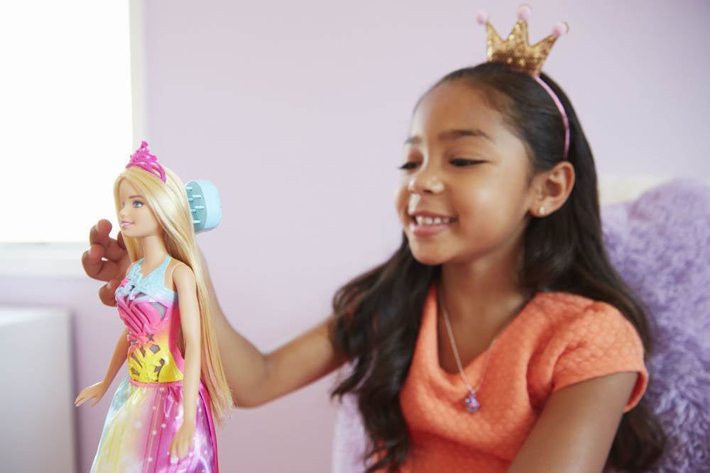 PAPUSA BARBIE CU PERIE SI ROCHITA MULTICOLORA