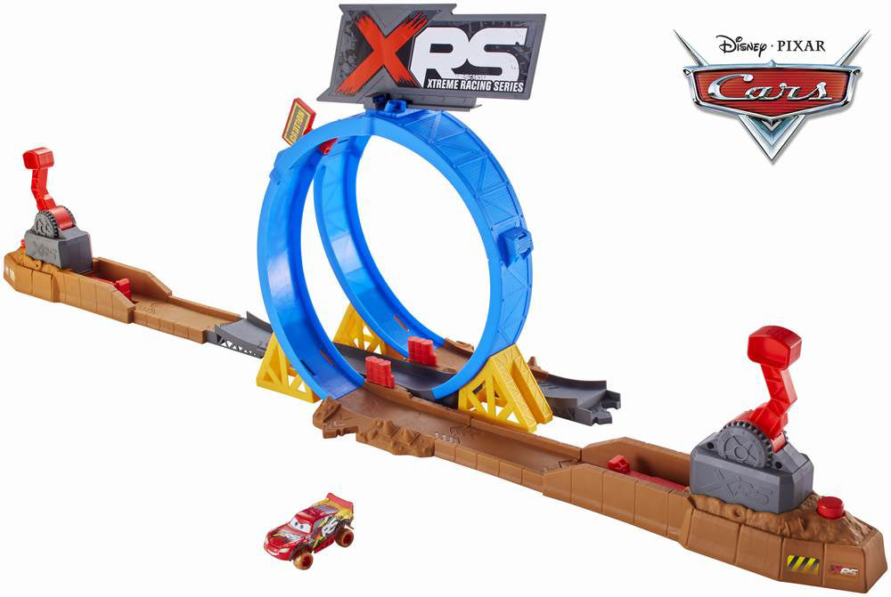 CARS XRS MUD SET DE JOACA PROVOCAREA DE PE PISTA