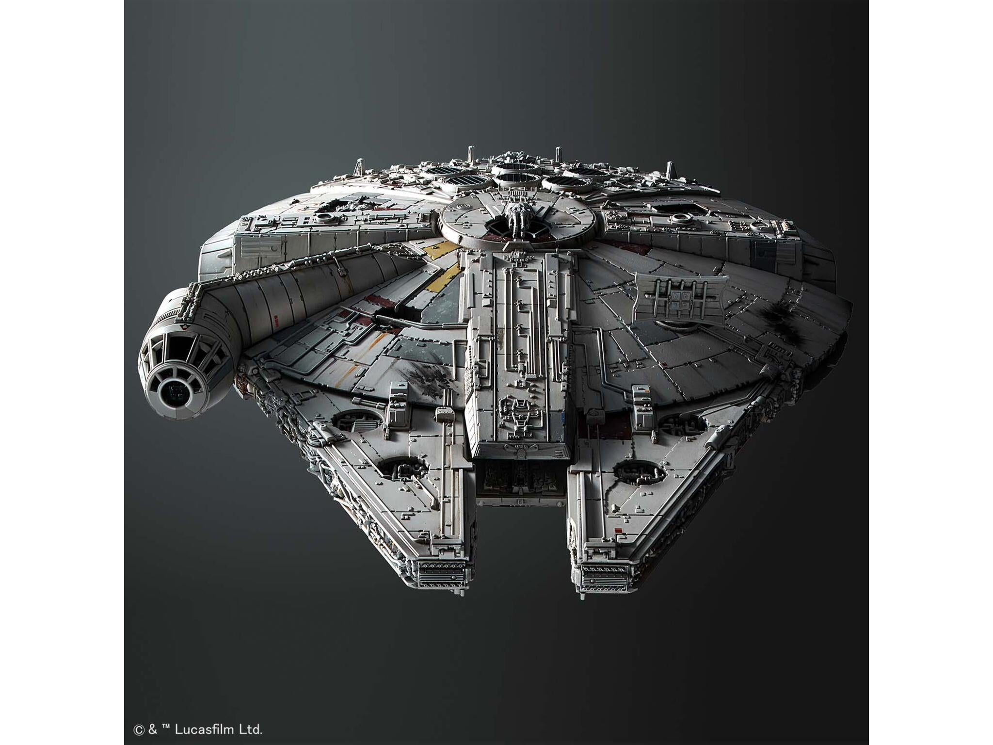 Macheta Revell Millennium Falcon – The Force Awakens Bandai