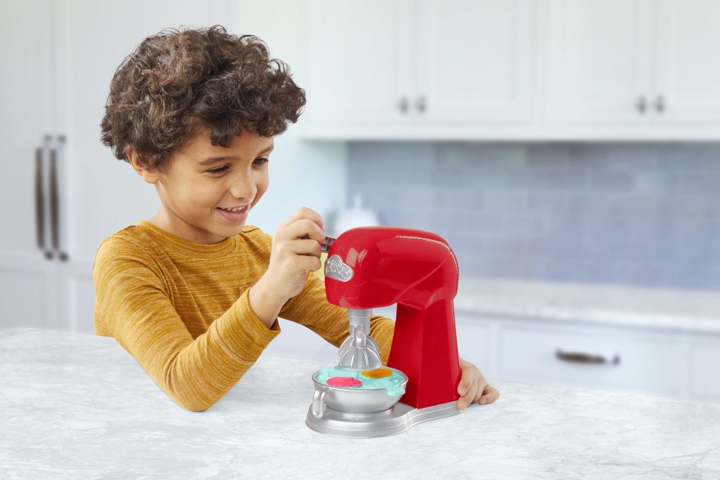 PLAY DOH SET MIXER