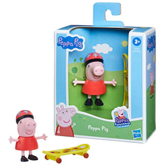 PEPPA PIG FIGURINA PRIETENII AMUZANTI PEPPA PIG CU SKATEBOARD 7CM