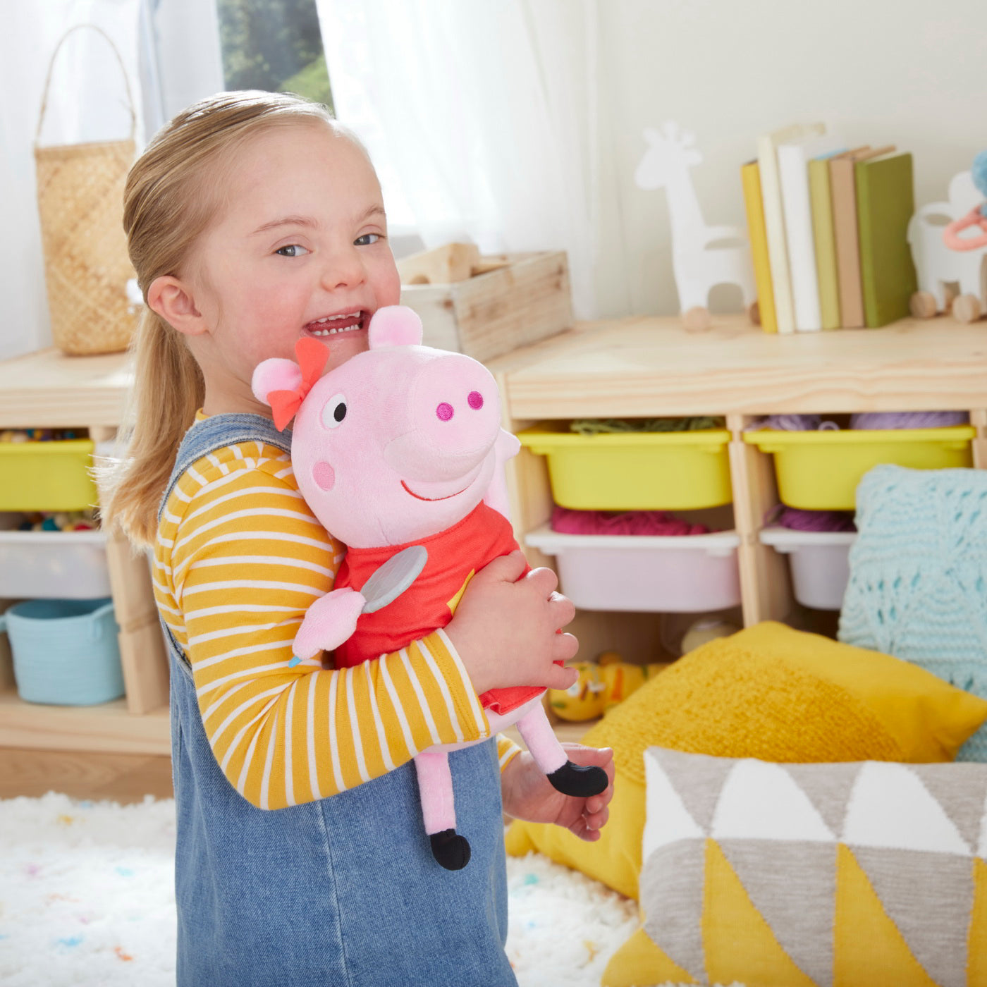 PEPA PIG PLUS MUZICAL 28CM