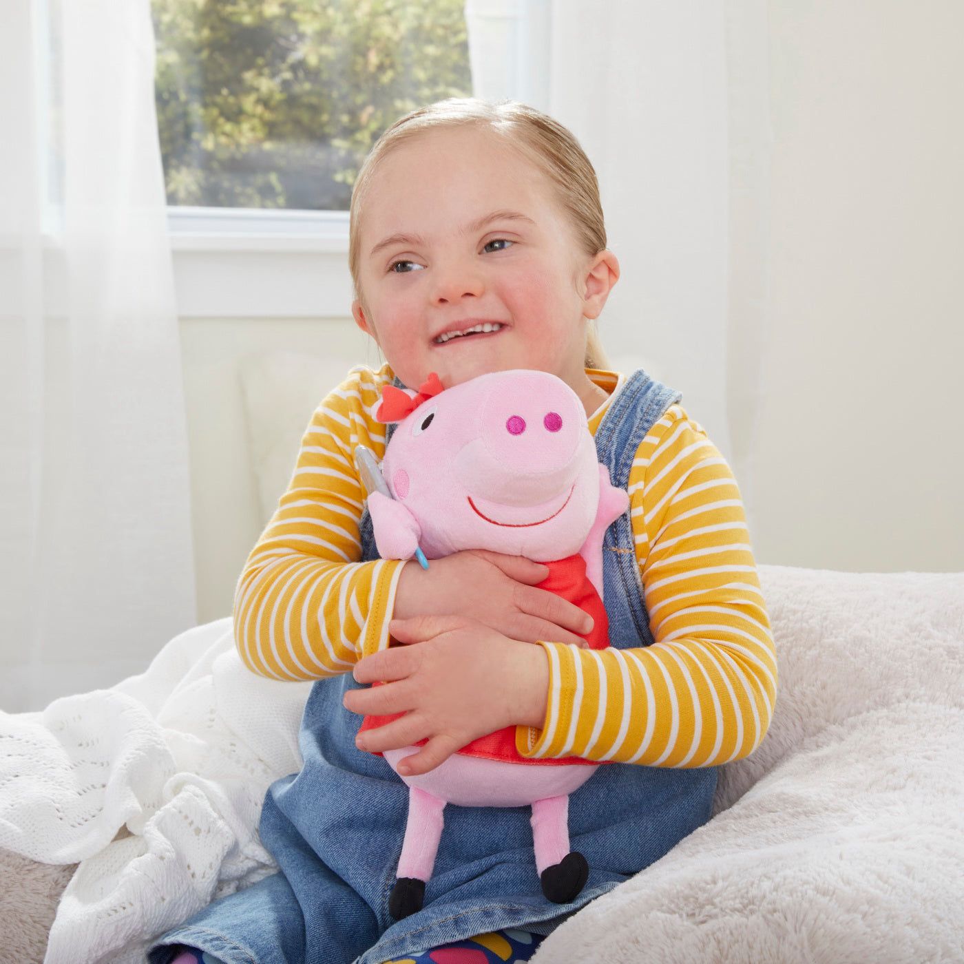 PEPA PIG PLUS MUZICAL 28CM