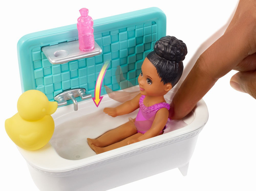 PAPUSA BARBIE MAMICA BRUNETA CU BEBELUS
