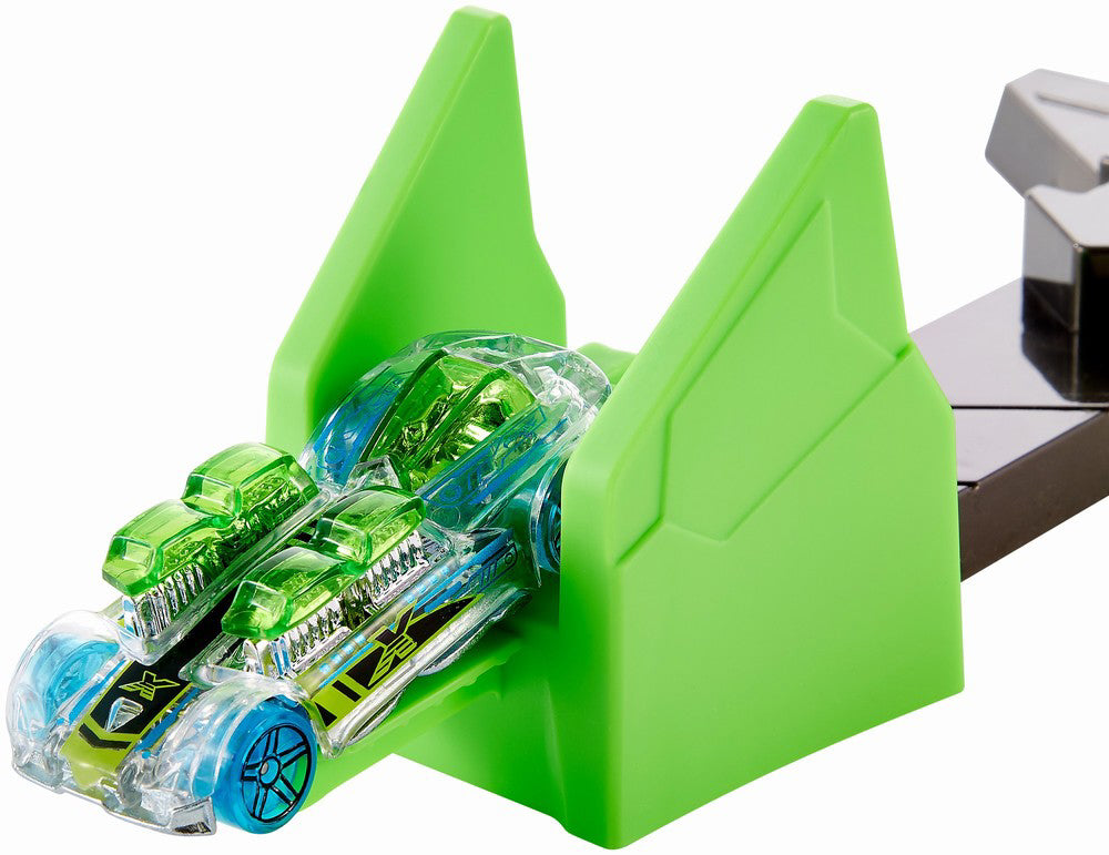 PISTA DE CONSTRUIT PENTRU LANSARE CU MASINA HOT WHEELS