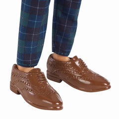PAPUSA BAIAT FASHIONISTAS CU CAMASA SI PAPION