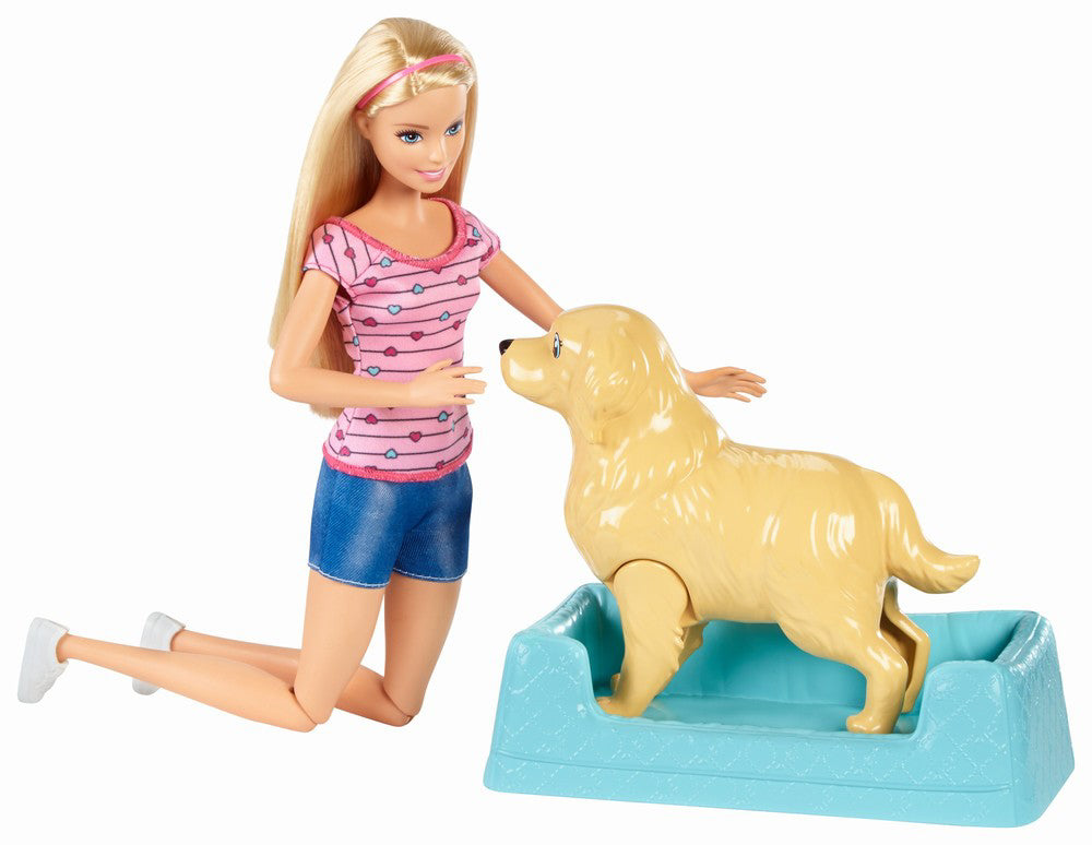 PAPUSA BARBIE BLONDA CU CATELUSA SI PUII EI