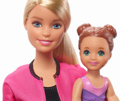 PAPUSA BARBIE BLONDA CARIERA IN SPORT ANTRENOARE DE GIMNASTICA