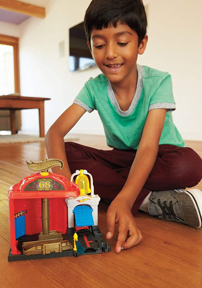 HOT WHEELS STATIE DE POMPIERI