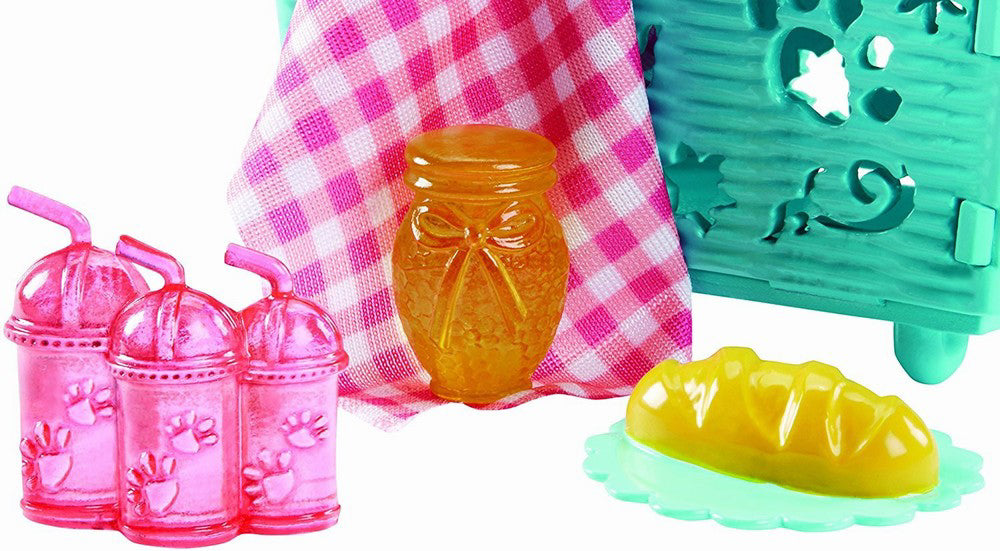 ENCHANTIMALS SET TEMATIC CU PRIETENII LA PICNIC