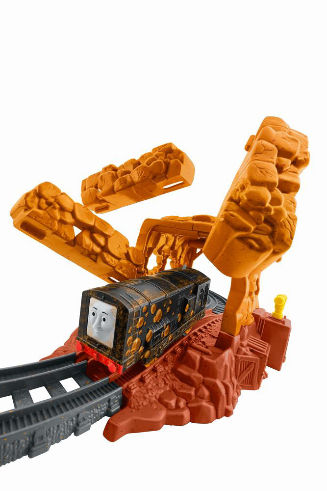 THOMAS SET DE JOACA TUNELUL