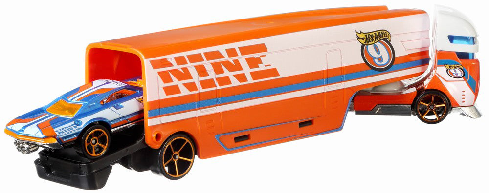 SET CAMION SI MASINA SPORT HOT WHEELS SPEEDWAY HAULER