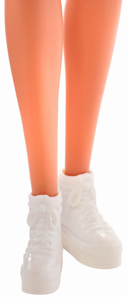 BARBIE PAPUSA CLASICA SATENA SI CU ROCHITA GALBENA