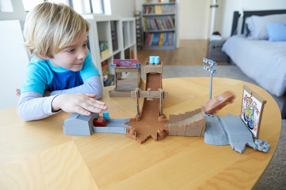 CARS 3 SET DE JOACA THUNDER CHALLENGE