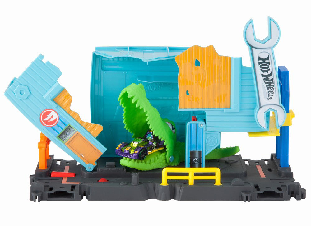 CITY CURSA CU OBSTACOL HOT WHEELS ATACUL CROCODILULUI