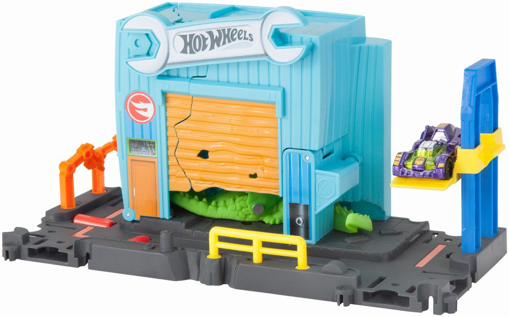 CITY CURSA CU OBSTACOL HOT WHEELS ATACUL CROCODILULUI