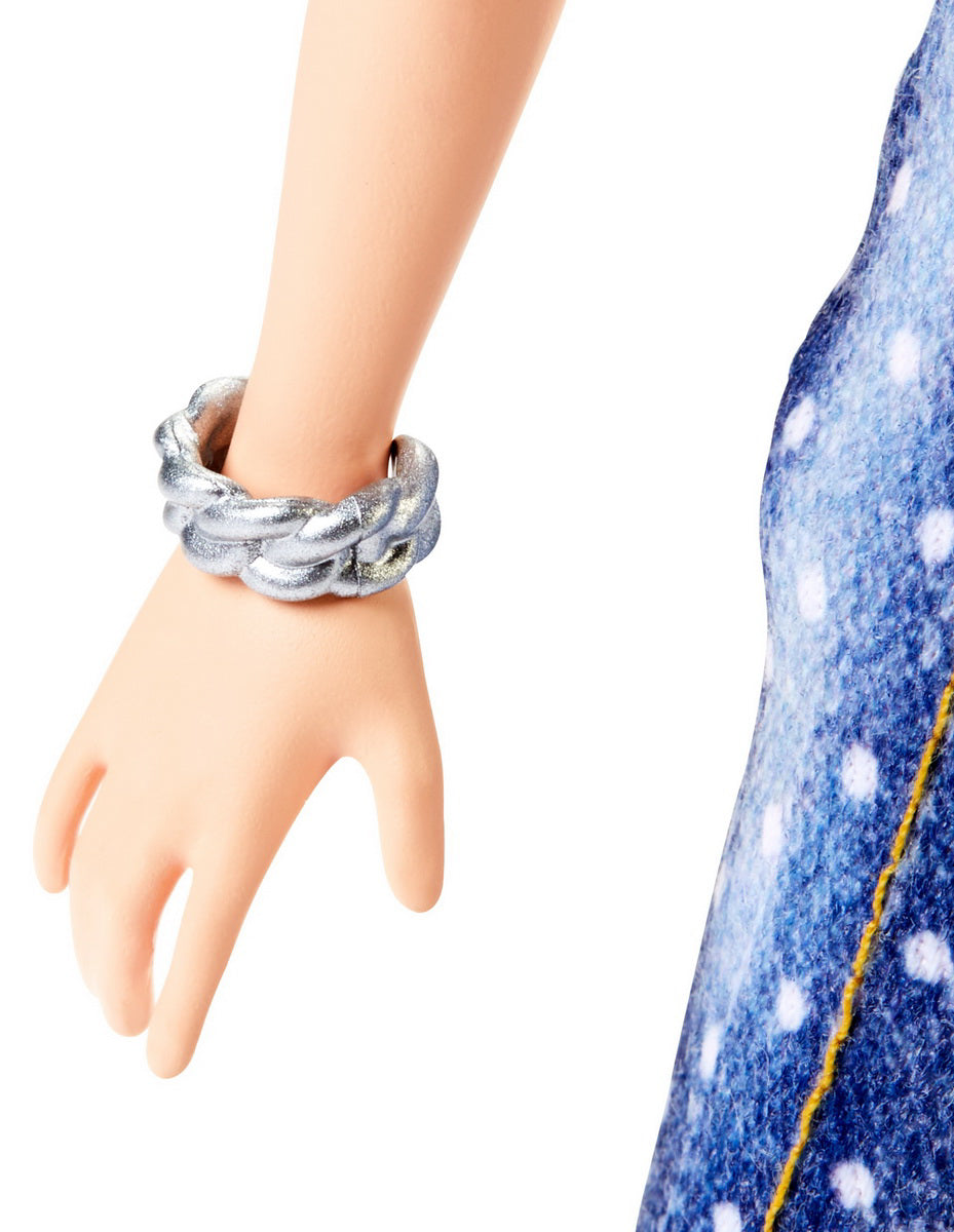 PAPUSA BARBIE FASHIONISTA CU SALOPETA SI O COAFURA VERDE