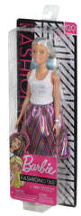 PAPUSA BARBIE FASHIONISTA CU MAIEU ALB