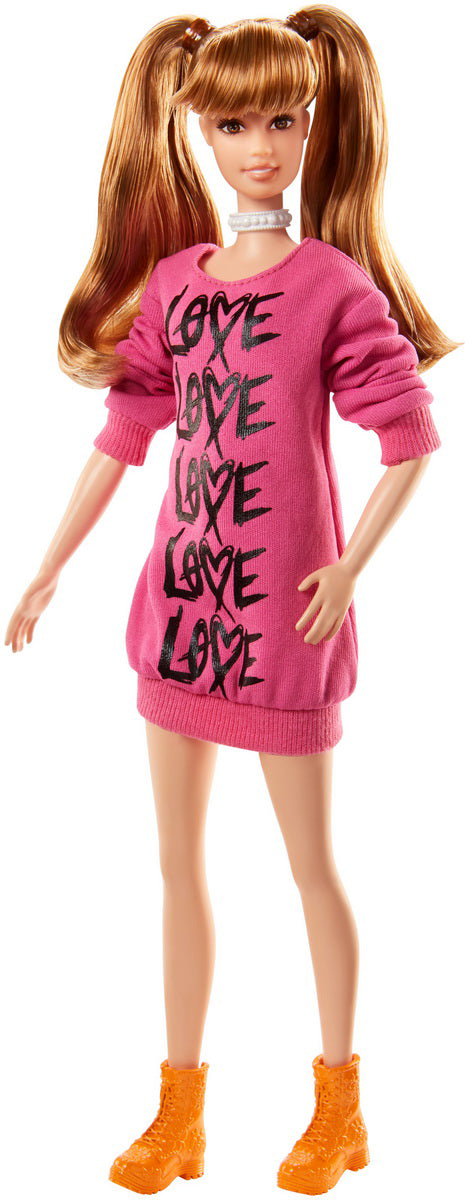 PAPUSA BARBIE FASHIONISTA CU CODITE SI PULOVER ROSU
