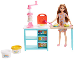 SET BARBIE MIC DEJUN CU STACIE