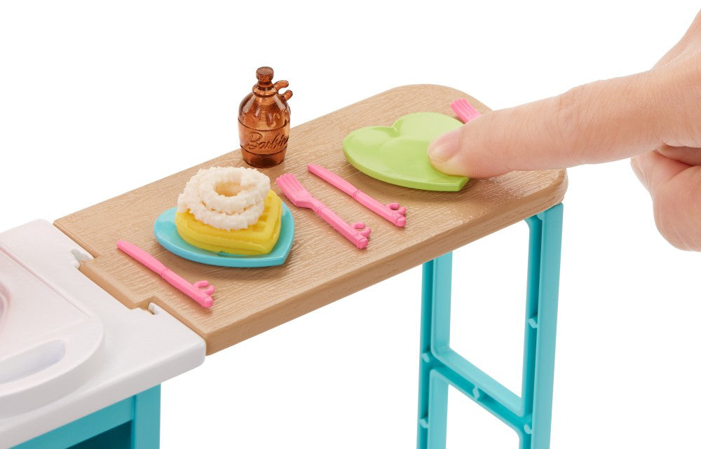 SET BARBIE MIC DEJUN CU STACIE