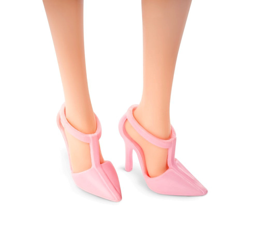 BARBIE DE COLECTIE ABSOLVENTA