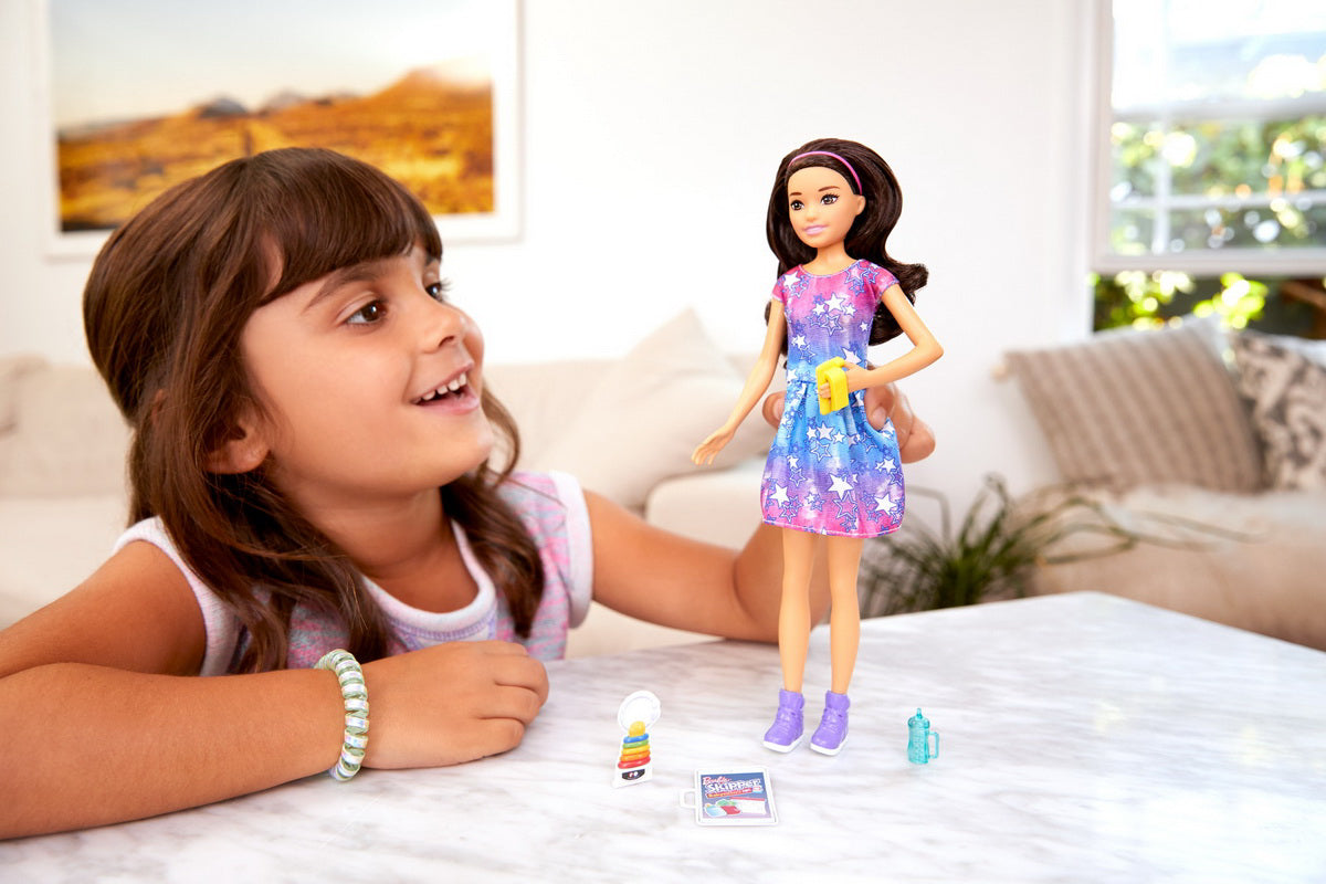 PAPUSA BARBIE GAMA FAMILY BONA CU ROCHITA INSTELATA