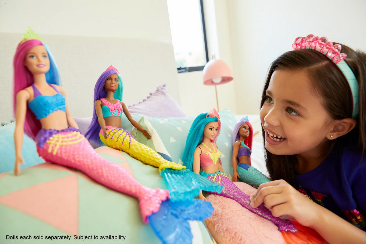 BARBIE PAPUSA SIRENA CU CORONITA VERDE