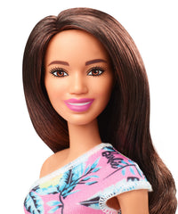PAPUSA BARBIE BRUNETA CU TINUTA LEJERA