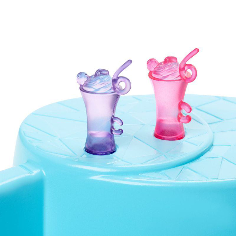 BARBIE SET PAPUSA CU PISCINA