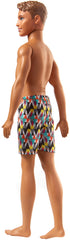 PAPUSA KEN LA PLAJA CU COSTUM DE BAIE MULTICOLOR