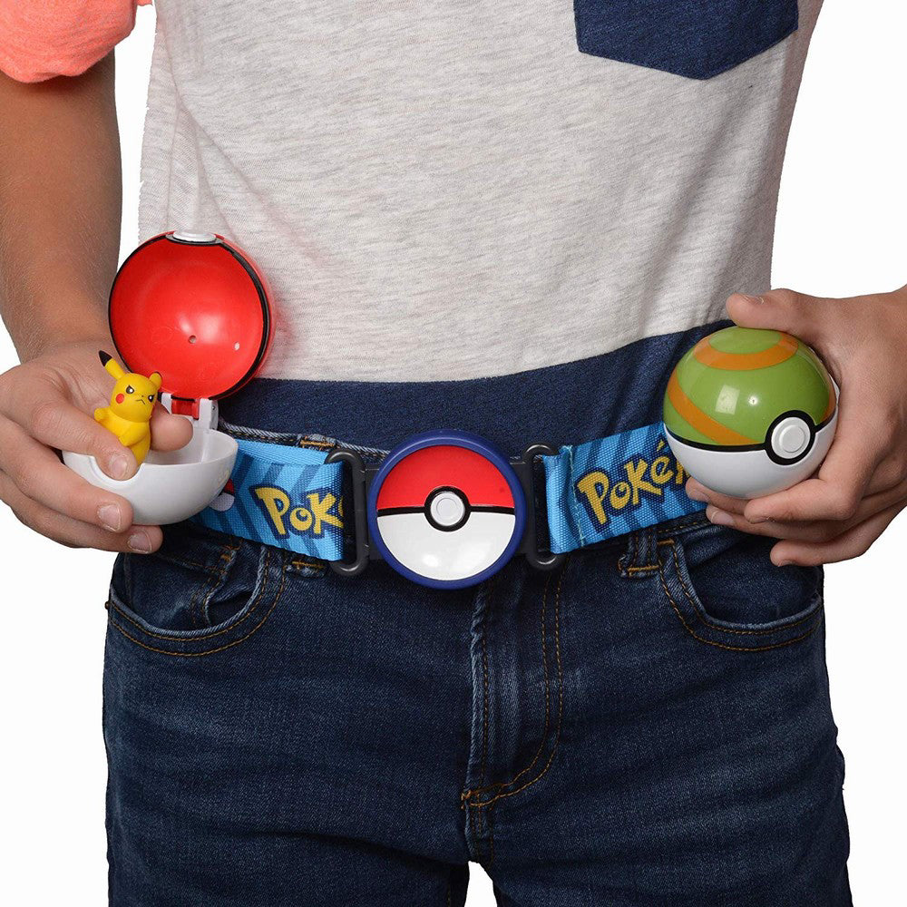 POKEMON SET CUREA CU FIGURINA PIKACHU SI DOUA BILE