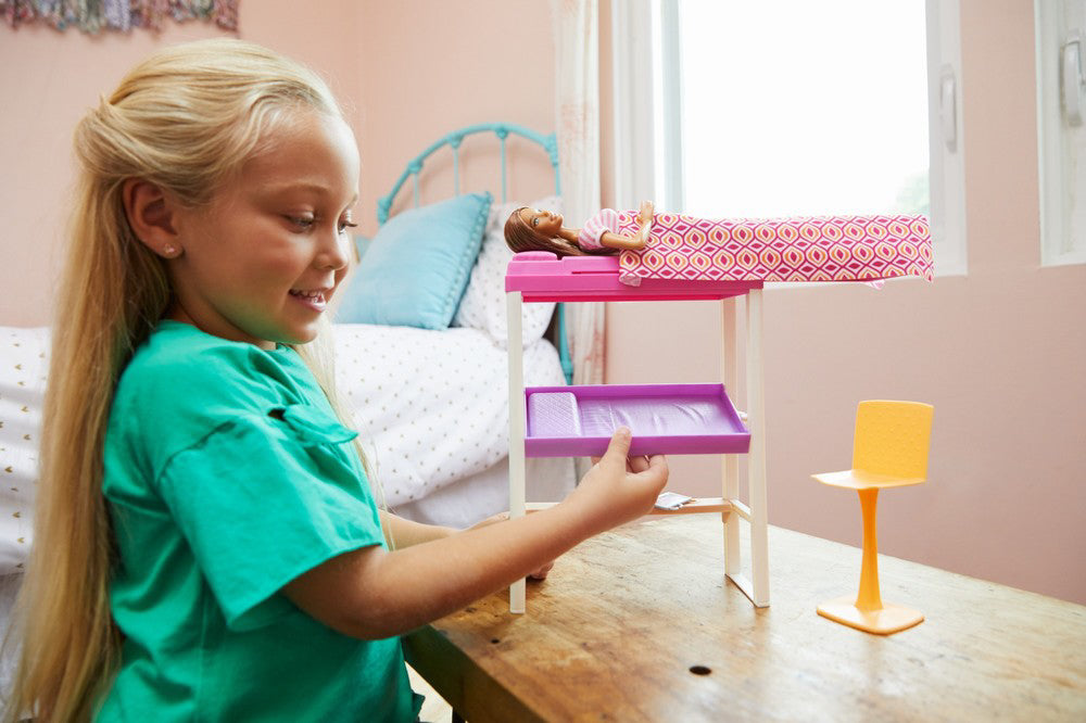 BARBIE SET DORMITOR CU PAPUSA PAR SATEN